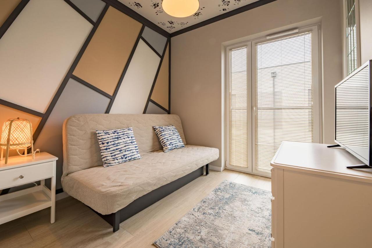 אוסטקה Apartament Mimbelli מראה חיצוני תמונה